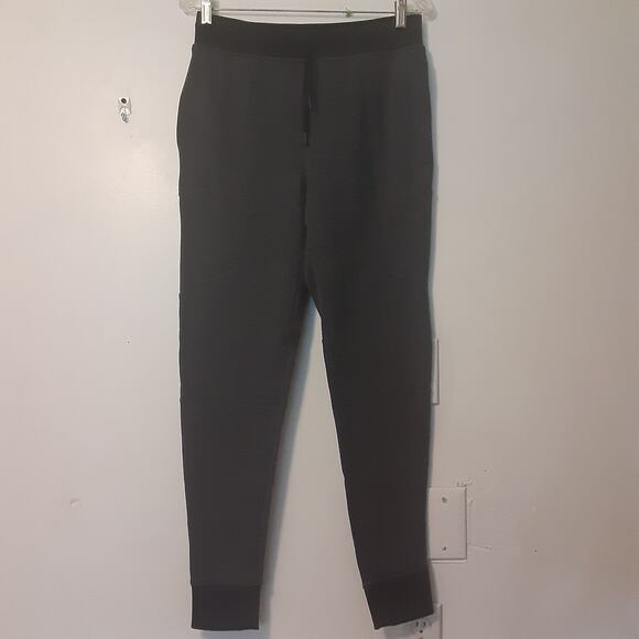 Under Armour Men's M Gray Fitted Joggers Taper Leg Sweatpants Leisure - Picture 1 of 9